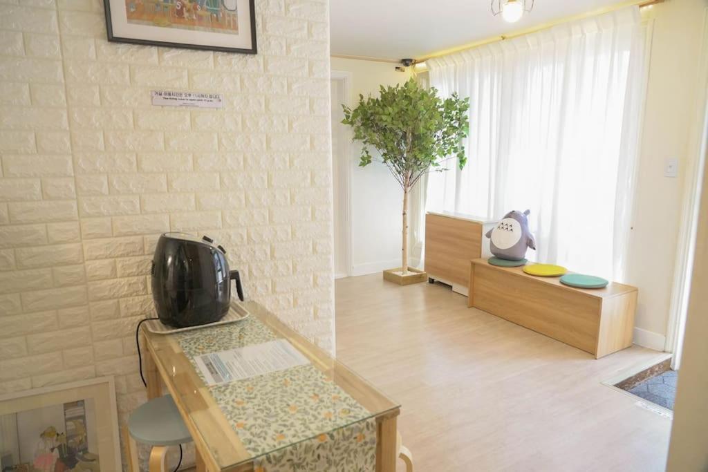 House Mongja Hotel Szöul Kültér fotó